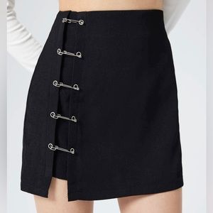 Cider Paper Clip Mini Skirt Black Women’s Medium